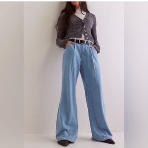 NWOT Free People We the Free Sheridan Mid Rise Trouser Jeans Size 33